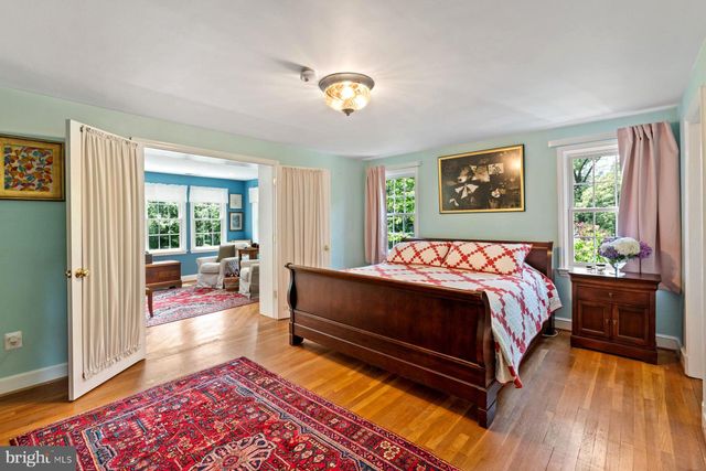 $1,500,000 | 1812 North Hollister Street, Arlington, VA 22205