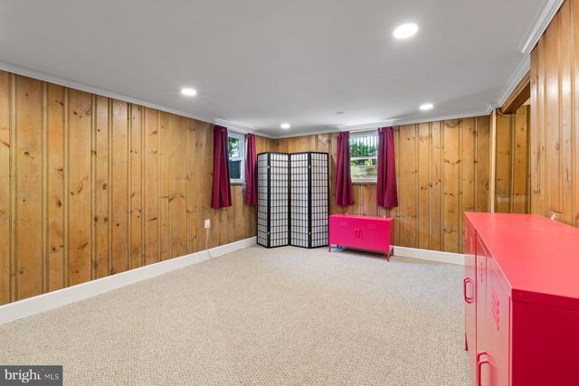 $1,500,000 | 1812 North Hollister Street, Arlington, VA 22205