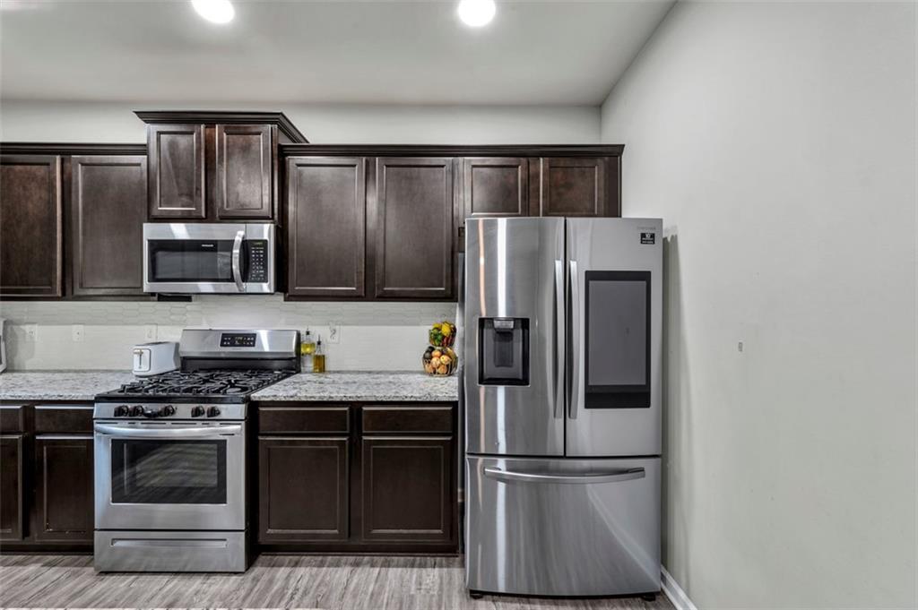 104 South Fortune Way Dallas, GA 30157 - Photo 12 of 40 Gallery Image 12