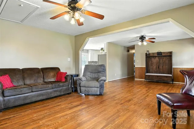 $249,900 | 952 30th Street Northeast, Conover, NC 28613