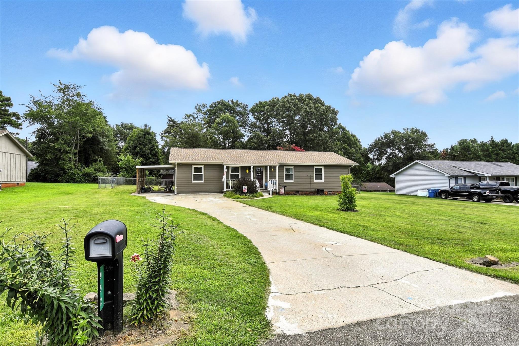 952 30th Street Northeast Conover, NC 28613 - Photo 27 of 36 a front view of a house with garden
