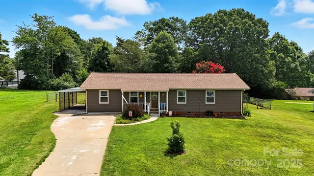 $249,900 | 952 30th Street Northeast, Conover, NC 28613