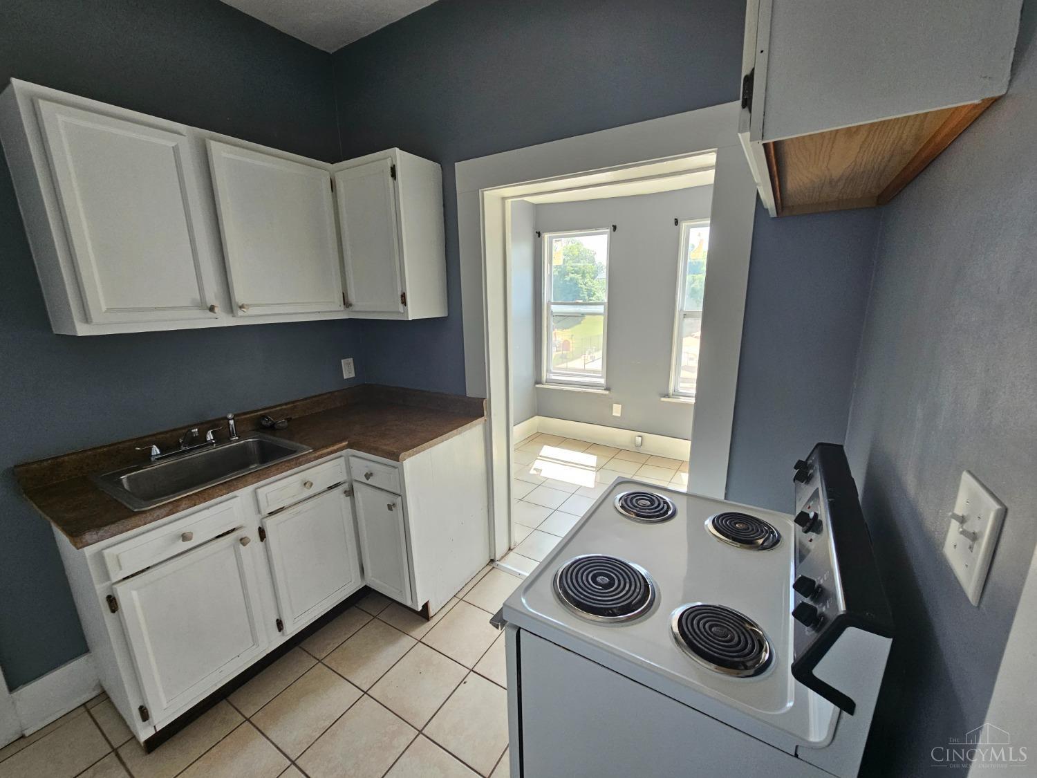 3636 Reading Road Cincinnati, OH 45229 - Photo 11 of 23