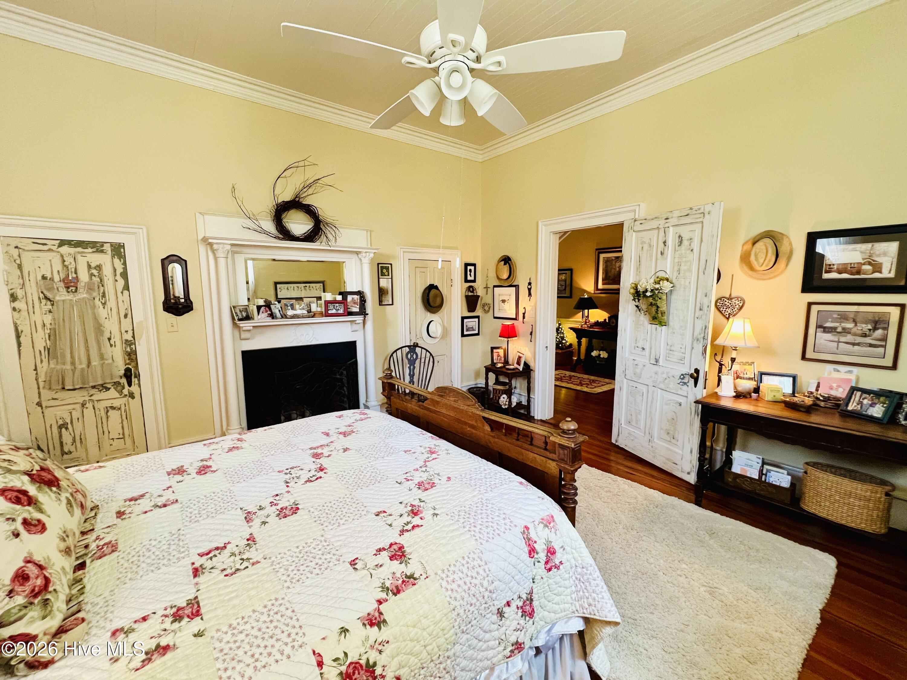 612 College Street Clinton, NC 28328 - Photo 14 of 57 IMG_0940