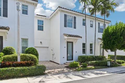$439,000 | 482 Graham Place, Boynton Beach, FL 33435