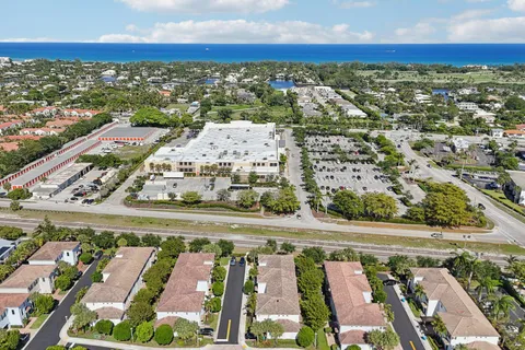$439,000 | 482 Graham Place, Boynton Beach, FL 33435