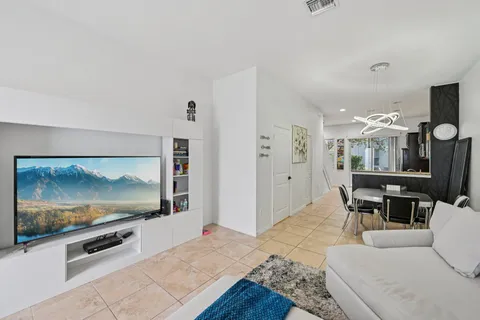 $439,000 | 482 Graham Place, Boynton Beach, FL 33435