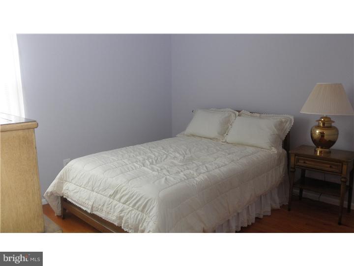 2425 Yellowstone Road Cinnaminson, NJ 08077 - Photo 11 of 18 Bedroom 2