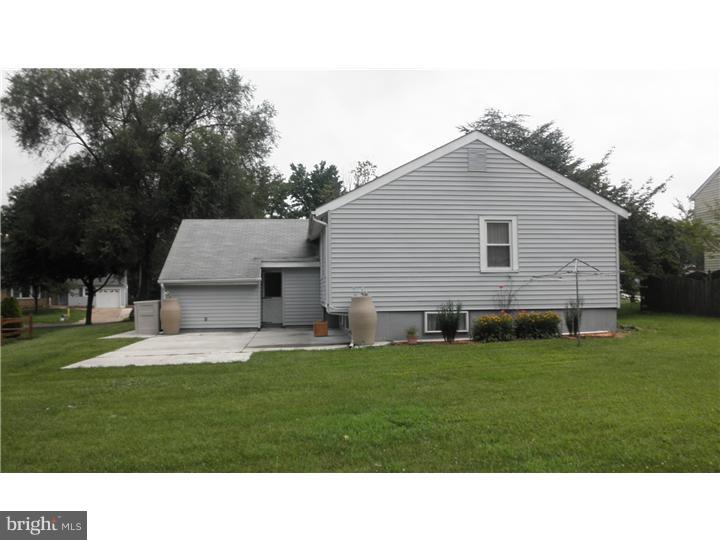 2425 Yellowstone Road Cinnaminson, NJ 08077 - Photo 17 of 18 Exterior Back