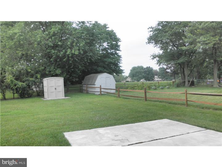 2425 Yellowstone Road Cinnaminson, NJ 08077 - Photo 18 of 18 View in Back