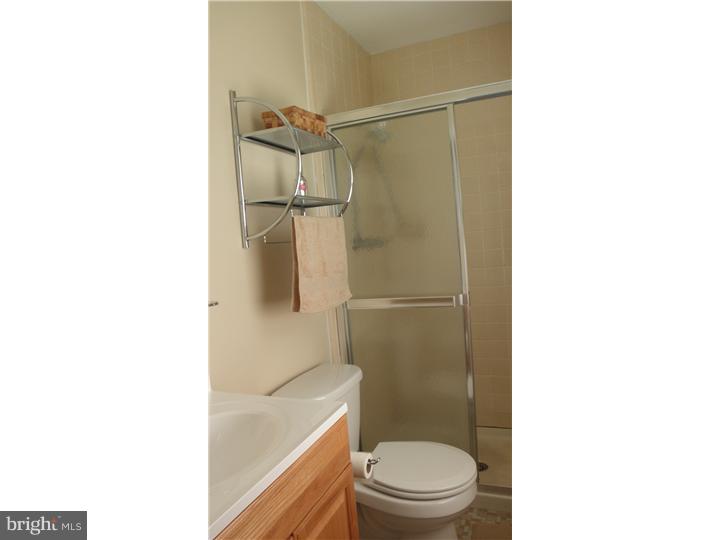 2425 Yellowstone Road Cinnaminson, NJ 08077 - Photo 10 of 18 Master Bathroom
