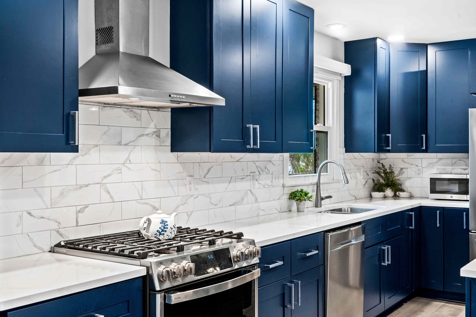 104 Ruth Road Bloomington, IL 61701 - Photo 17 of 52