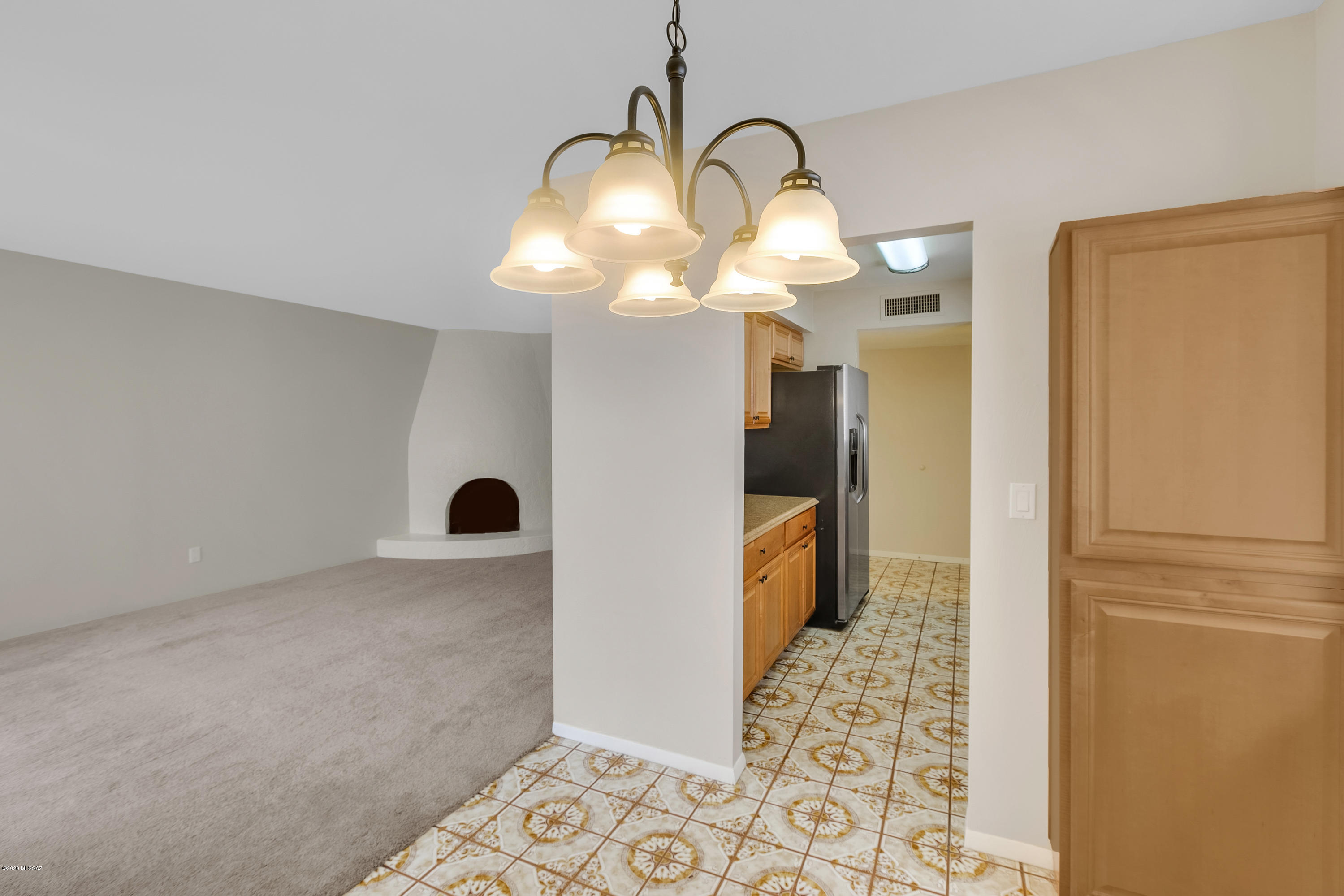 660 East River Road, Unit U Tucson, AZ 85704 - Photo 6 of 22 Gallery Image 6