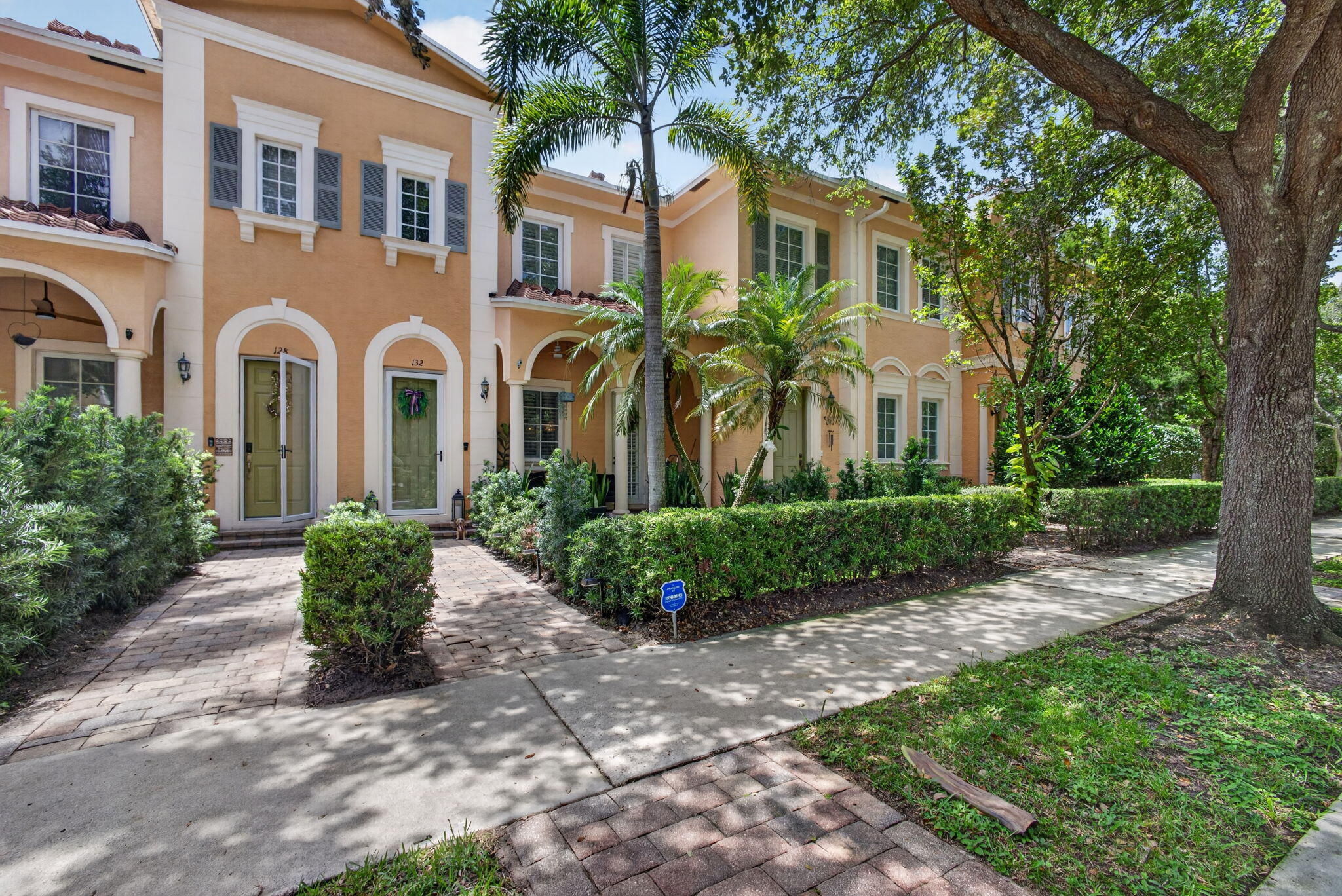 132 Midleton Way Jupiter, FL 33458 - Photo 2 of 64 1-web-or-mls-5D1A7641