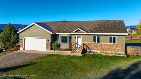 $650,000 | 189 East Street, Star Valley Ranch, WY 83127