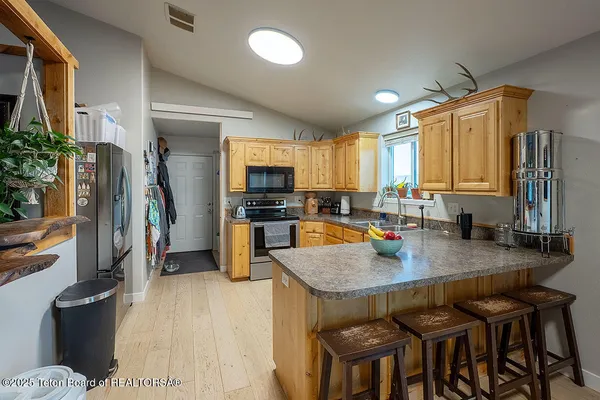 $650,000 | 189 East Street, Star Valley Ranch, WY 83127