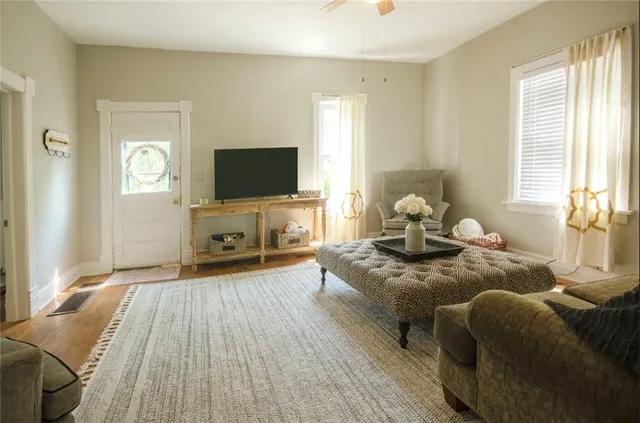 $180,000 | 606 North Morse Avenue, Liberty, MO 64068