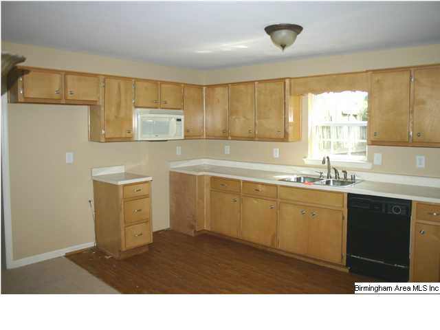 128 Valley Street Adamsville, AL 35005 - Photo 4 of 12