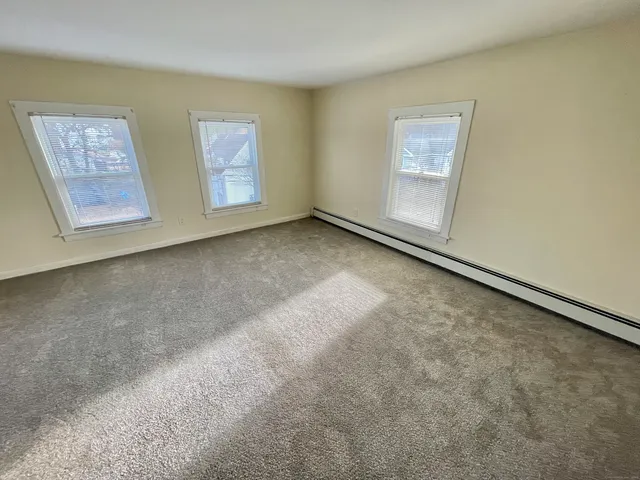 $299,900 | 25 Pleasant Street, Ansonia, CT 06401