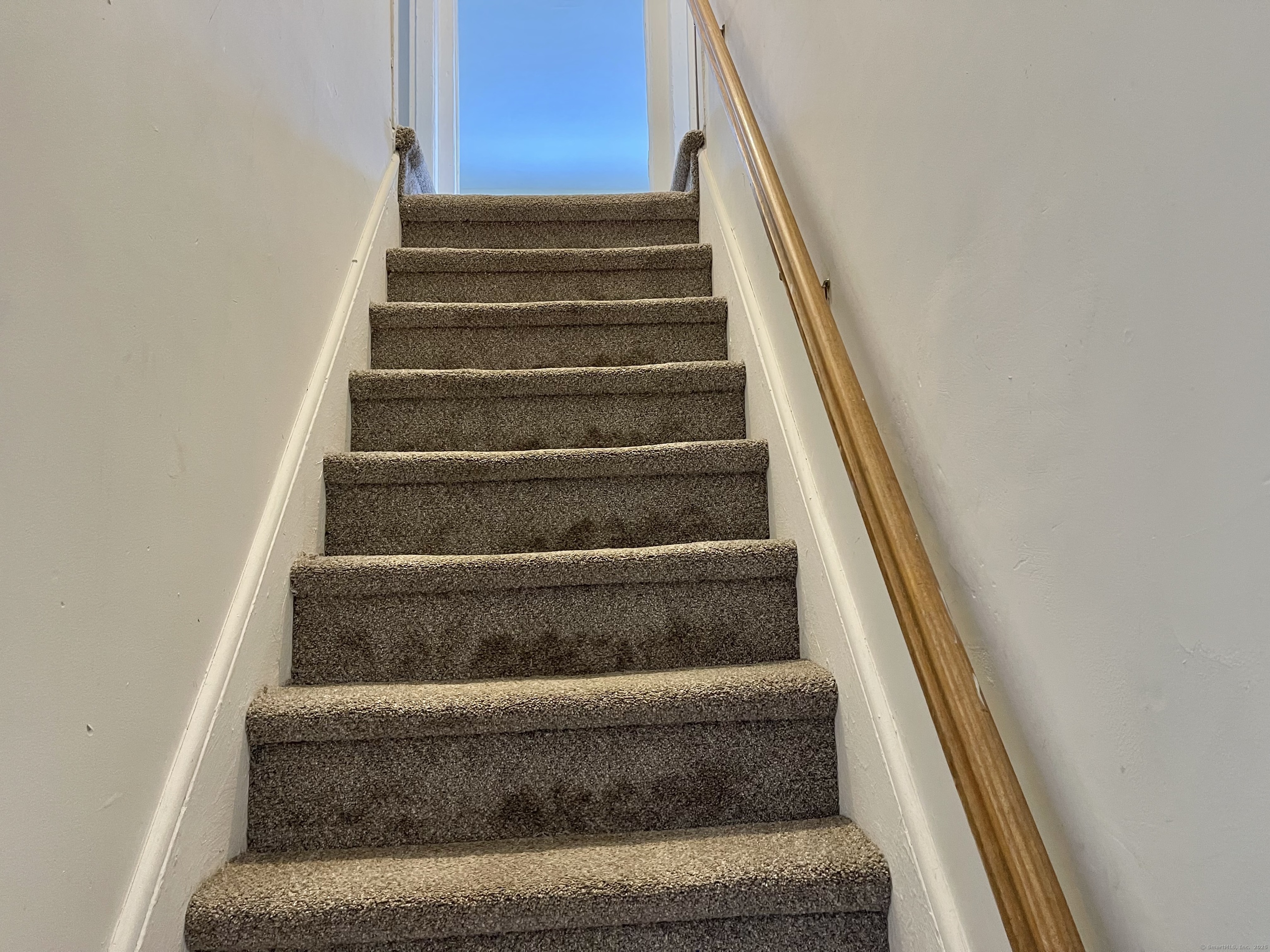 25 Pleasant Street Ansonia, CT 06401 - Photo 17 of 25 a view of entryway