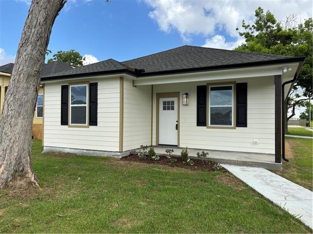 2201 Venus Place Violet, LA 70092 - Photo 1 of 14