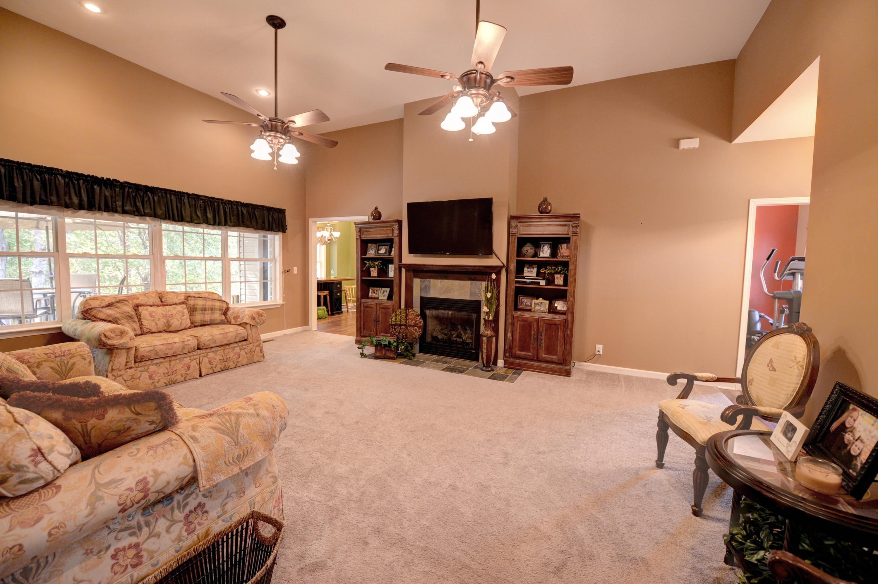 4966 Blythes Ferry Road Dayton, TN 37321 - Photo 11 of 43 6 4966 Blythe Ferry Living Room 7