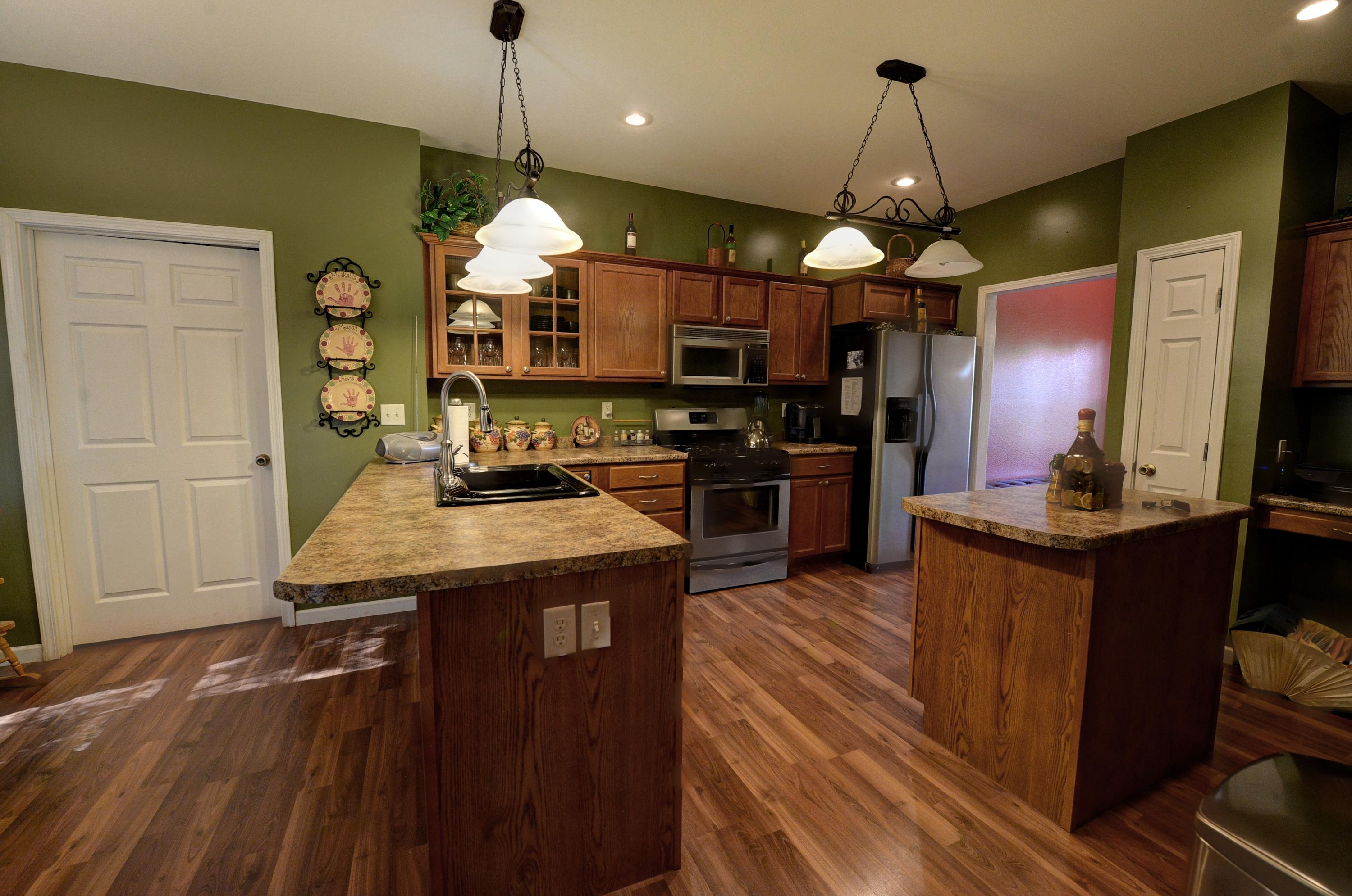 4966 Blythes Ferry Road Dayton, TN 37321 - Photo 14 of 43 8 4966 Blythe Ferry Rd Kitchen