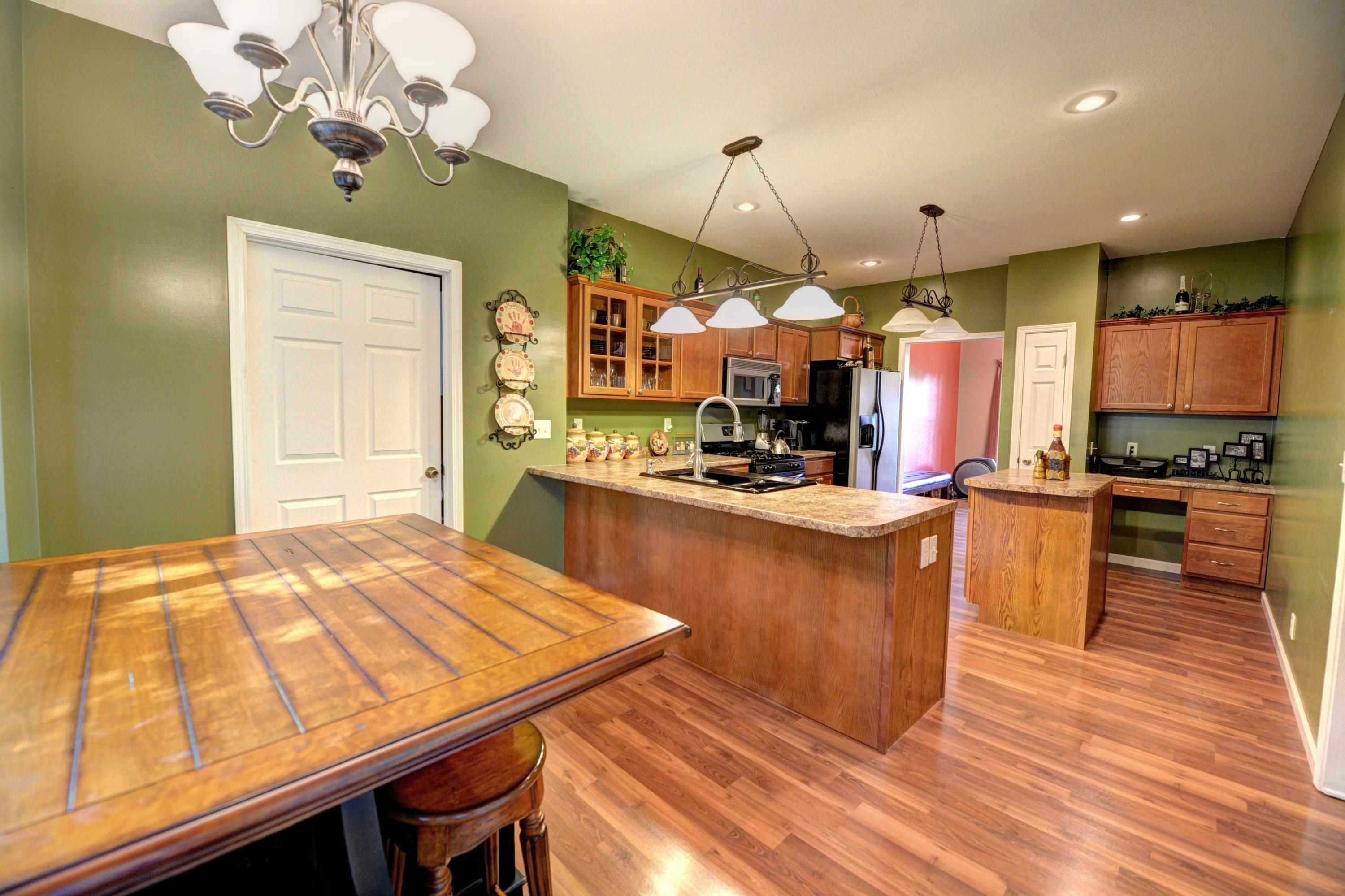 4966 Blythes Ferry Road Dayton, TN 37321 - Photo 21 of 43 15 4966 Blythe Ferry kitchen 6