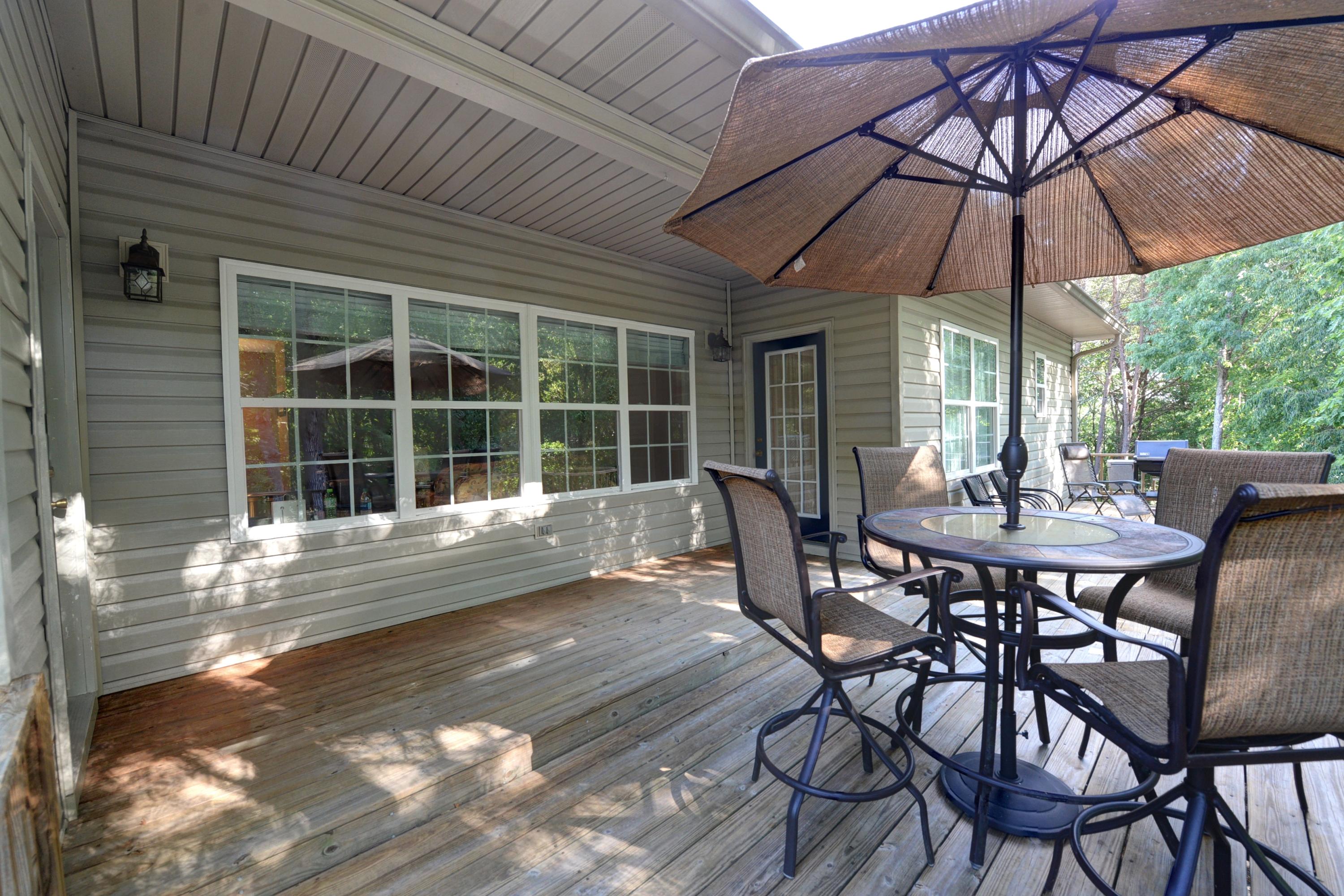 4966 Blythes Ferry Road Dayton, TN 37321 - Photo 41 of 43 32 4966 Blythe Ferry Rd Back deck 2