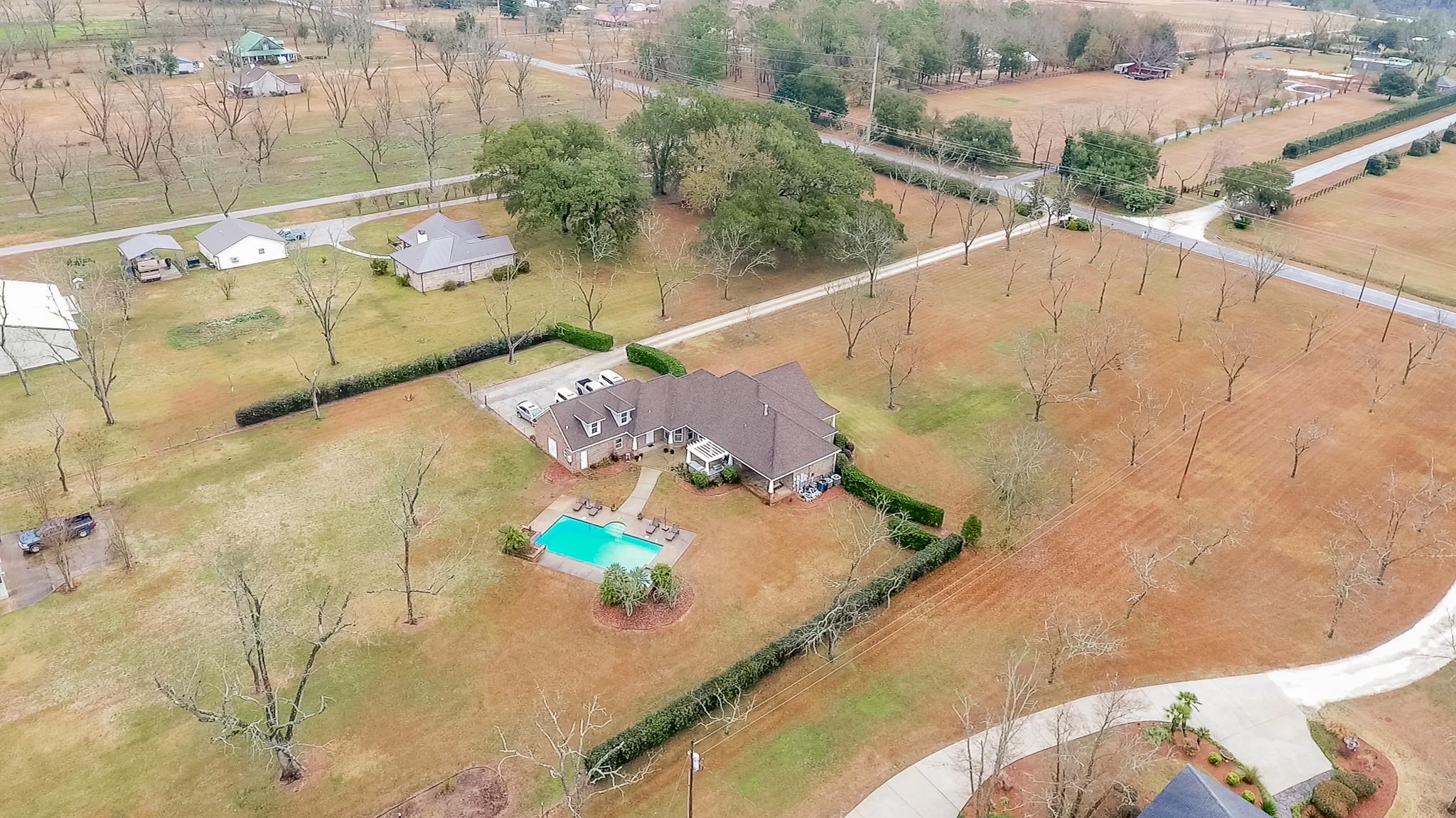 12581 Mary Ann Bch Road Fairhope, AL 36532 - Photo 5 of 49
