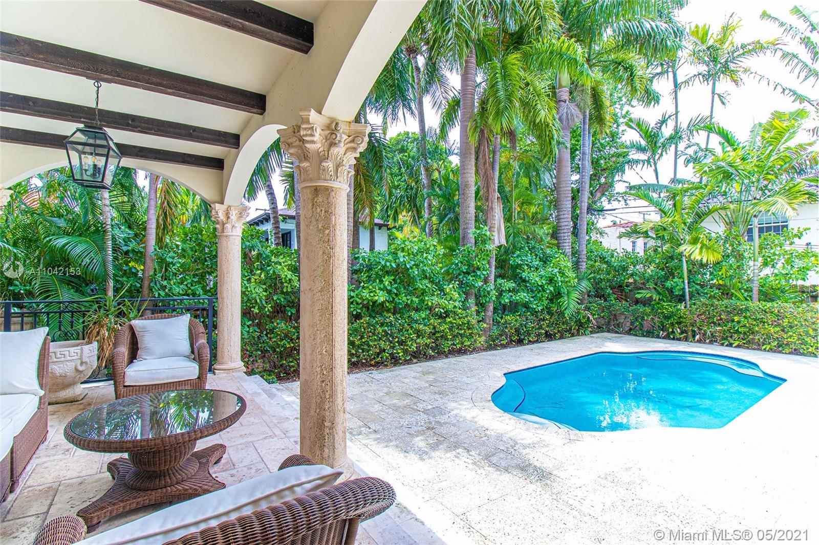 2334 Alton Road Miami Beach, FL 33140 - Photo 15 of 48 Gallery Image 15