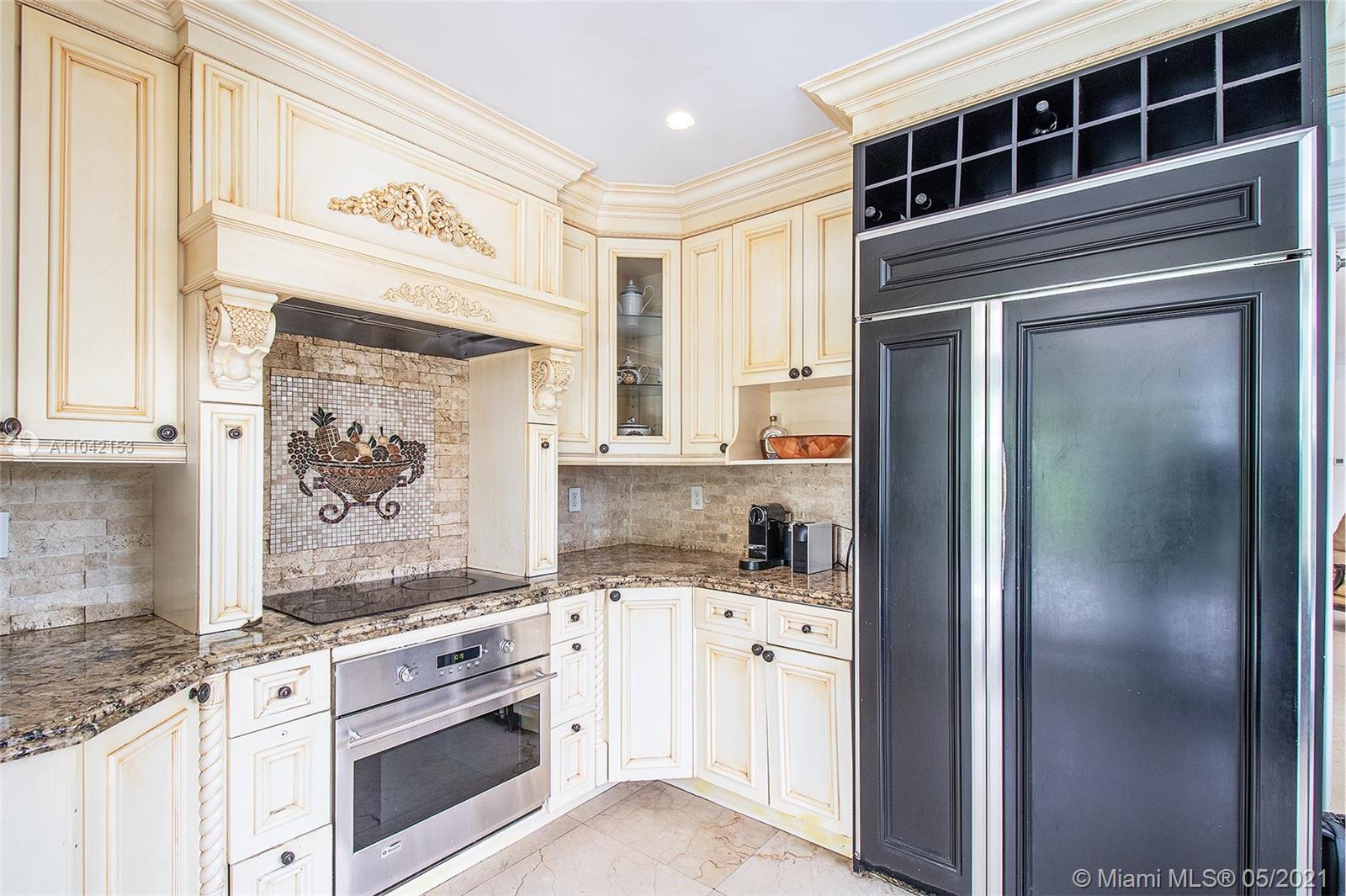 2334 Alton Road Miami Beach, FL 33140 - Photo 21 of 48 Gallery Image 21