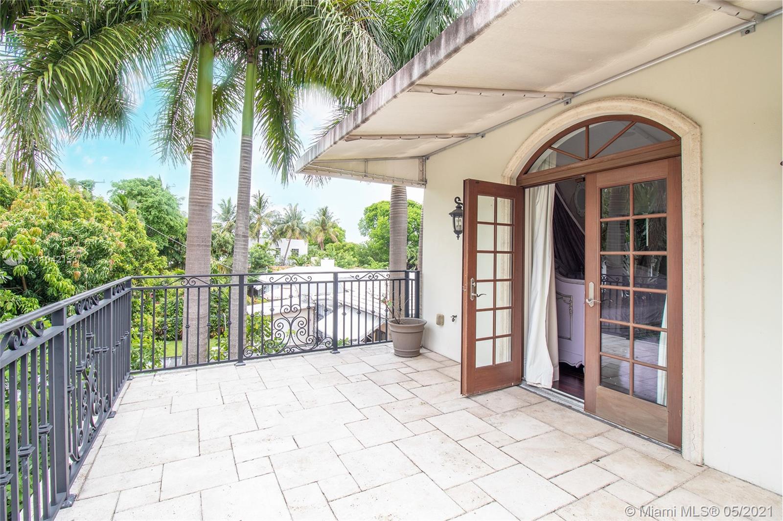 2334 Alton Road Miami Beach, FL 33140 - Photo 46 of 48 Gallery Image 46
