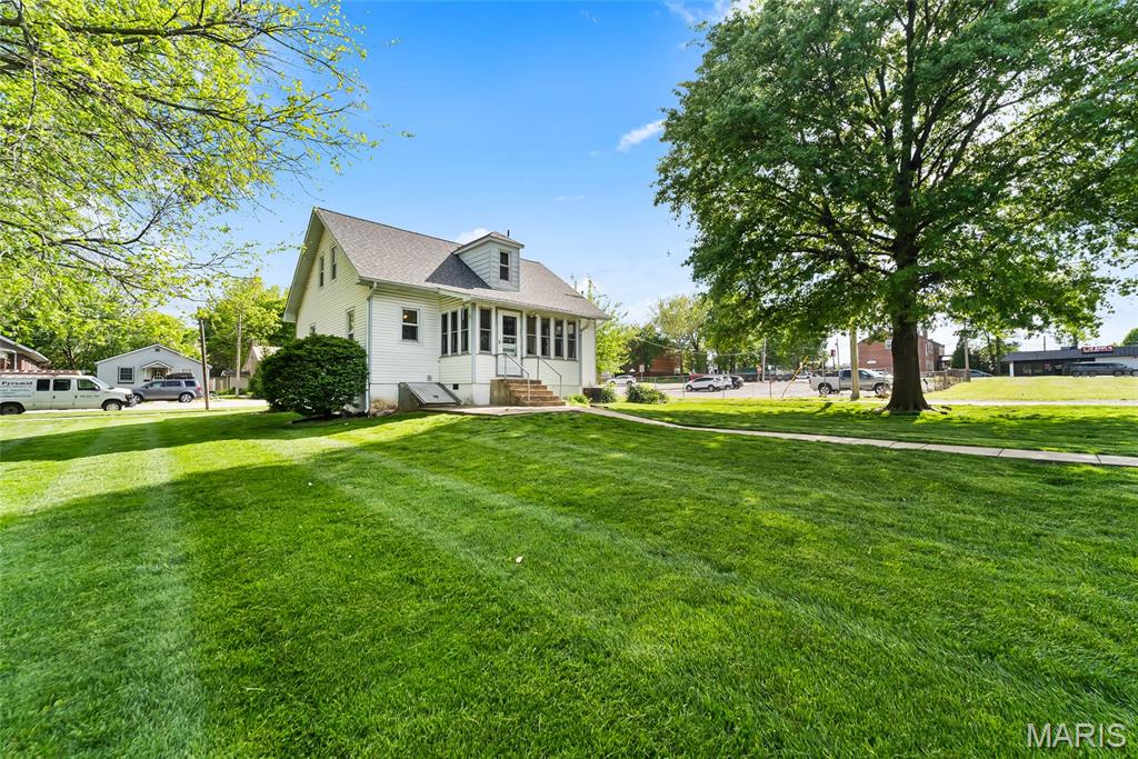 203 East Mill Street Waterloo, IL 62298 - Photo 6 of 29