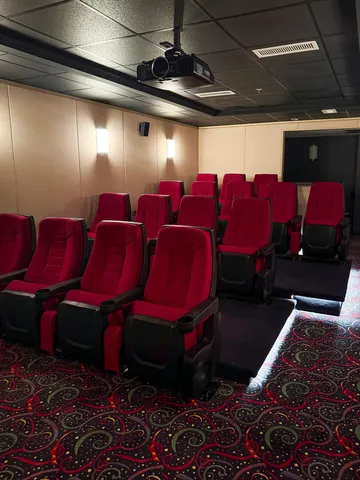 $375,000 | 25 East Superior Street, Unit 902, Chicago, IL 60611