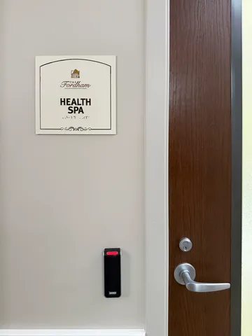 $375,000 | 25 East Superior Street, Unit 902, Chicago, IL 60611