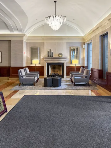 $375,000 | 25 East Superior Street, Unit 902, Chicago, IL 60611