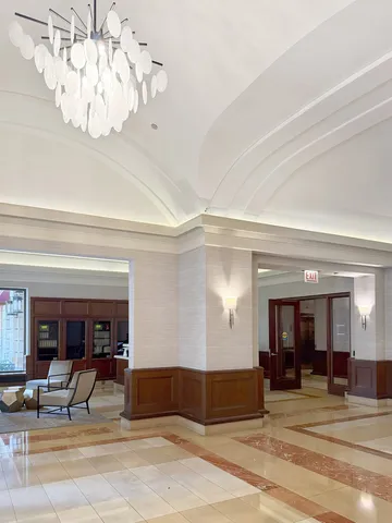 $375,000 | 25 East Superior Street, Unit 902, Chicago, IL 60611