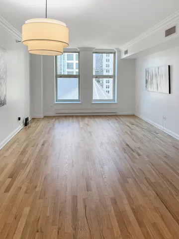$375,000 | 25 East Superior Street, Unit 902, Chicago, IL 60611