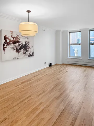 $375,000 | 25 East Superior Street, Unit 902, Chicago, IL 60611