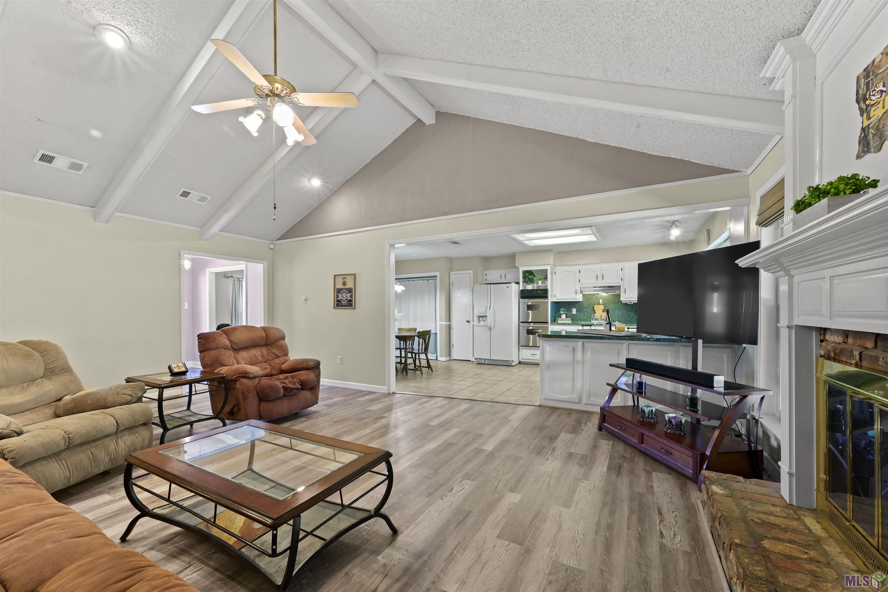13430 Ridgeview Drive Baton Rouge, LA 70817 - Photo 3 of 27