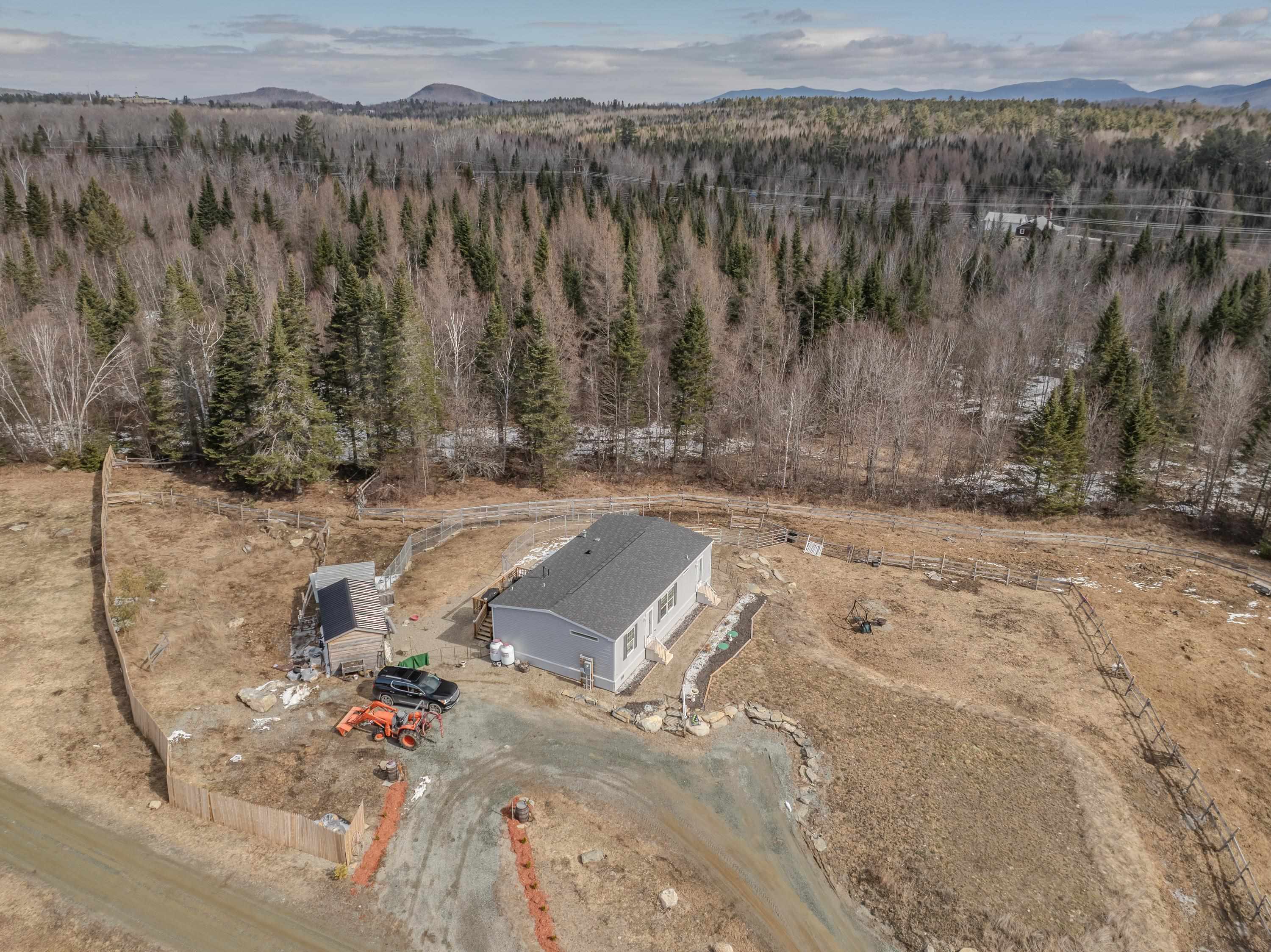 307 Jefferson Road Whitefield, NH 03598 - Photo 36 of 52