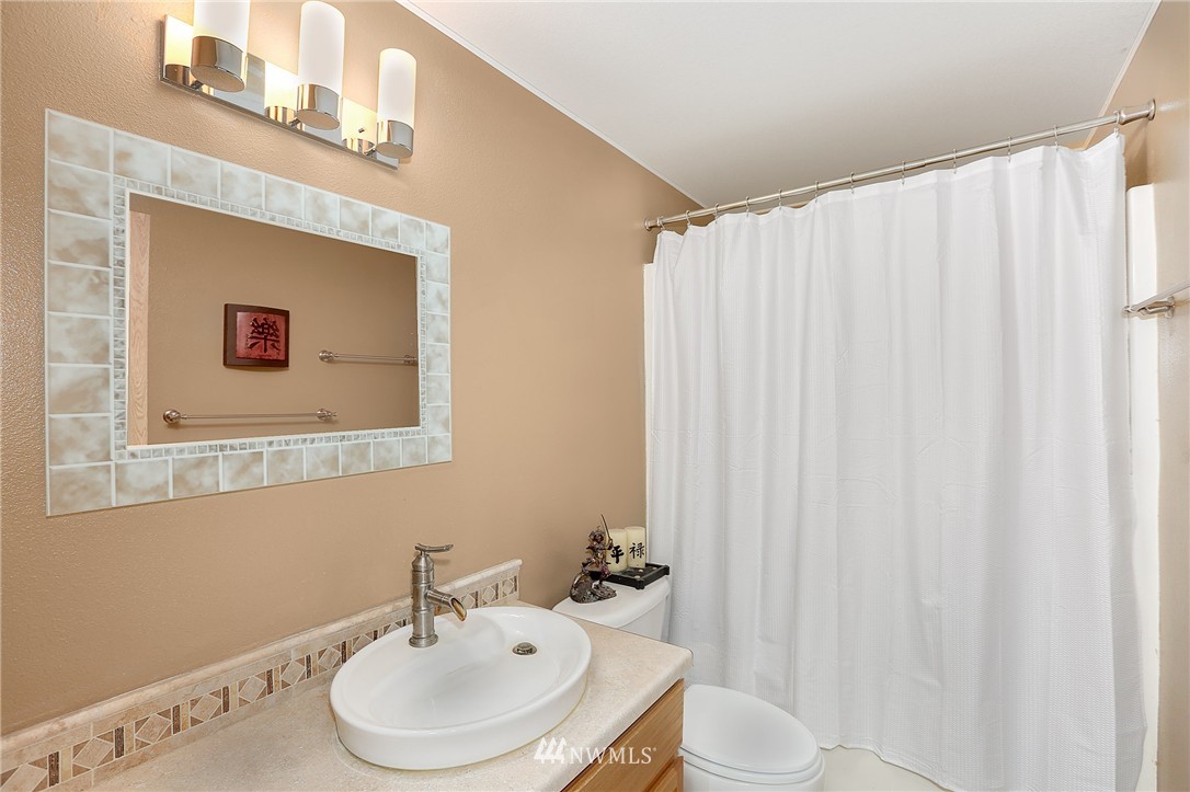 9825 Littlerock Road Southwest Olympia, WA 98512 - Photo 18 of 24 Gallery Image 18