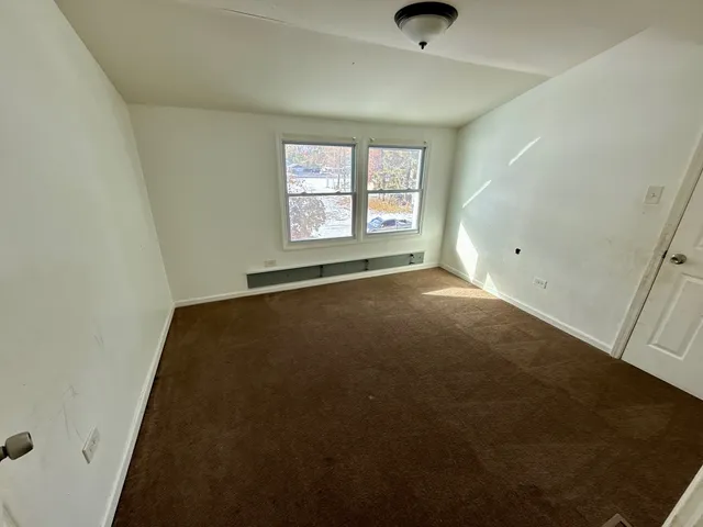 $114,900 | 16963 Winchester Avenue, Hazel Crest, IL 60429