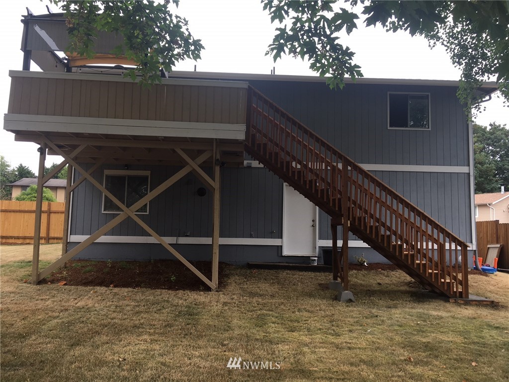 18809 111th Place Southeast Renton, WA 98055 - Photo 18 of 19
