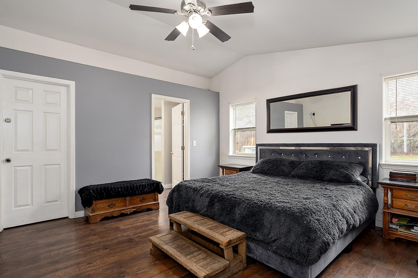 836 Ridgeview Drive Eagle Point, OR 97524 - Photo 9 of 19 a bedroom with a bed and wooden floor