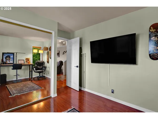 $429,000 | 7025 Glacier Drive, Springfield, OR 97478