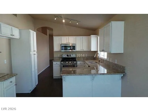 $2,175 | 10534 Penns Creek Court, Las Vegas, NV 89135