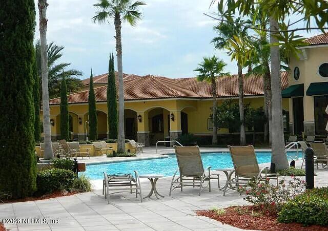 9745 Touchton Road, Unit 2324 Jacksonville, FL 32246 - Photo 35 of 41 Vilagio Pool