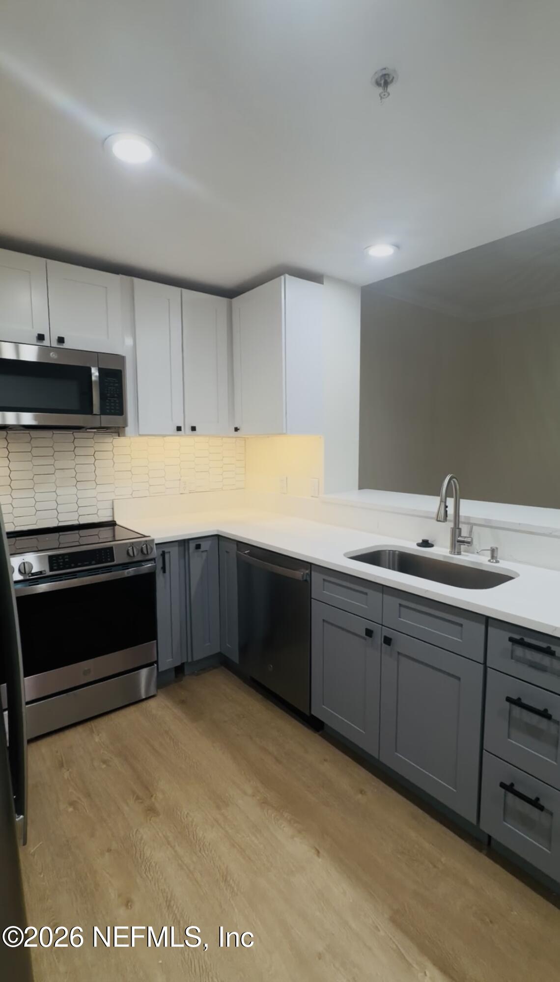 9745 Touchton Road, Unit 2324 Jacksonville, FL 32246 - Photo 8 of 41 Kitchen